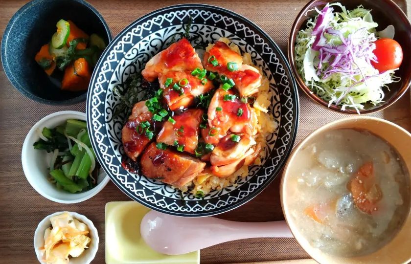 【甲府×和食】カフェごはん　あおさぎ亭